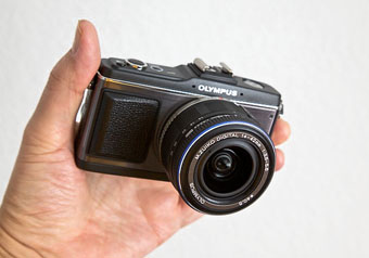 E-P2 Front View in Hand