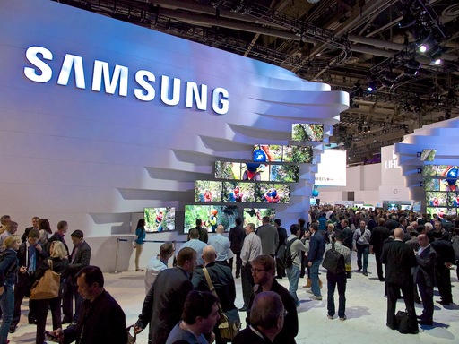 Samsung Booth Entrance CES 2014