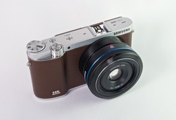 Samsung NX 3000 with 30mm Prime Lens